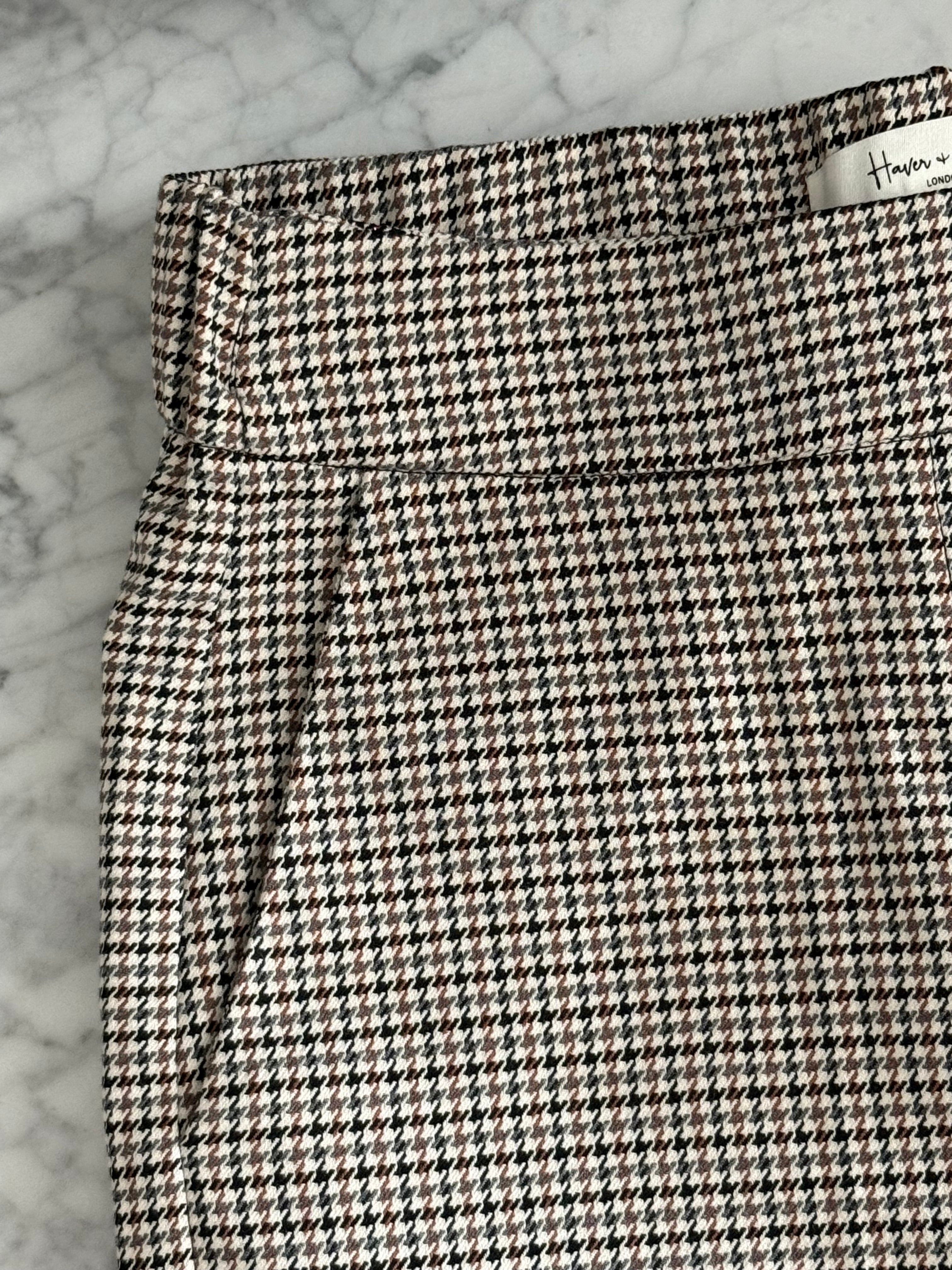 Haver + Blair London Houndstooth Tailored Pants – Classic Neutral Trouser XS