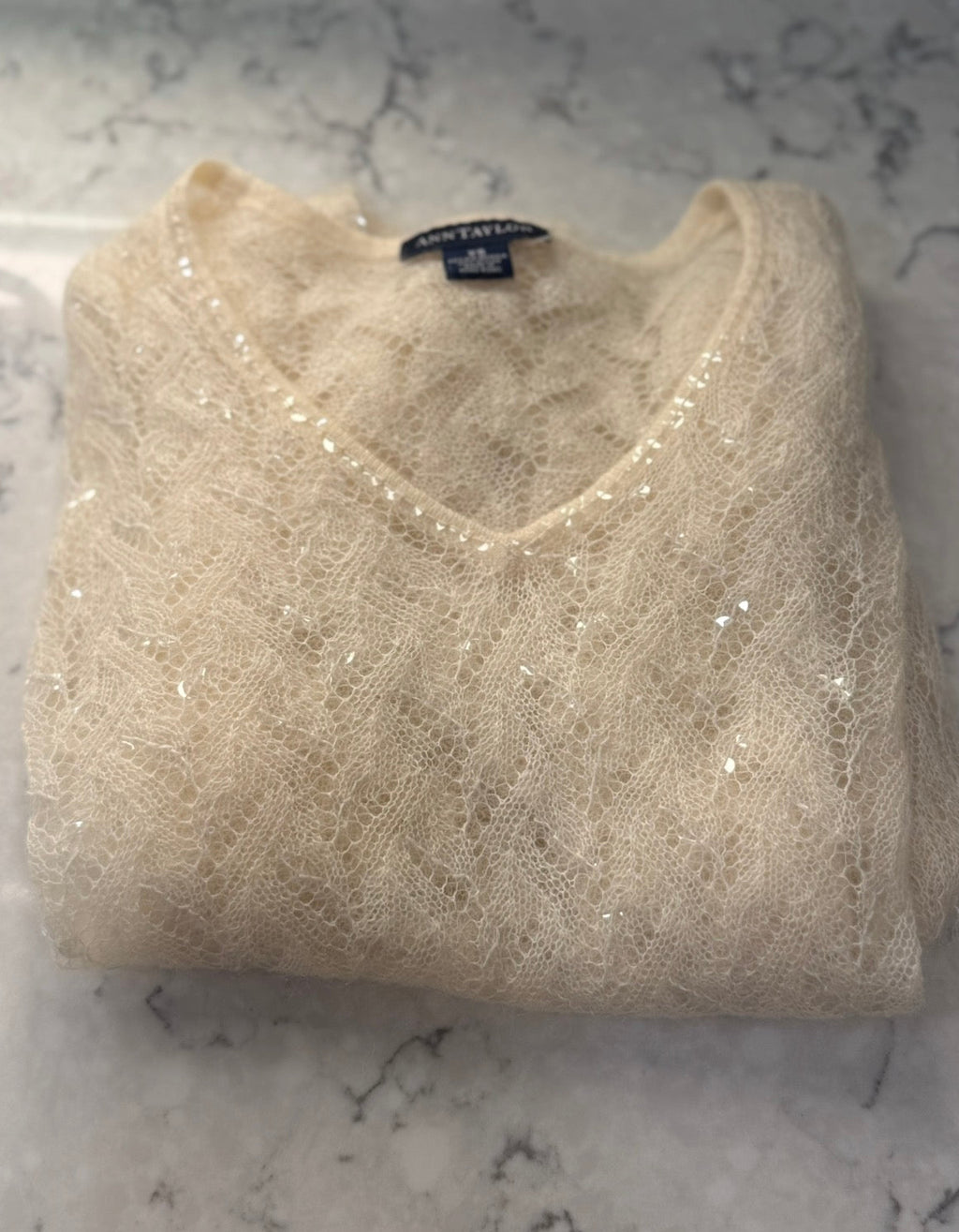 ANN TAYLOR Cream Sequin Mohair Blend Sweater – XS